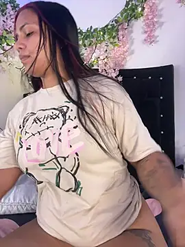 ArielleMillerr- online show from 05-19-26, 05:20
