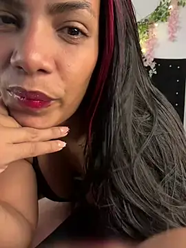 ArielleMillerr- online show from 05-20-26, 05:21