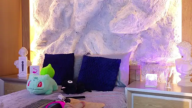 bella mush online show from 05-15-26, 10:19