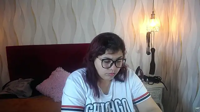 danna garza online show from 11-27-25, 05:19