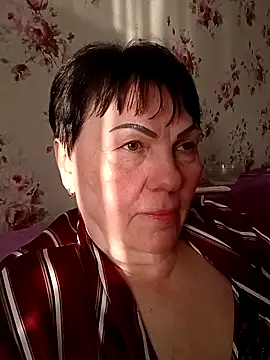 Snapshot of OliviaaSkyy chatting on 03-23-26, 04:45 OliviaaSkyy online show from 03-23-26, 04:45