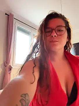 Snapshot of missseduction24 chatting on 12-01-25, 08:15 missseduction24 online show from 12-01-25, 08:15