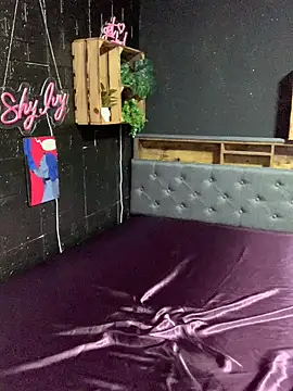 Shy-Ivy online show from 02-25-26, 10:09