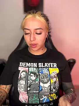 VeloraVyxen  online show from 12-05-25, 03:05