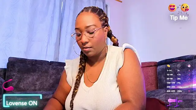 IssaNoirr online show from 01-09-26, 02:02