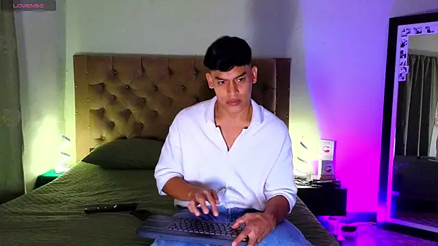 blorelopez online show from 01-11-26, 02:51