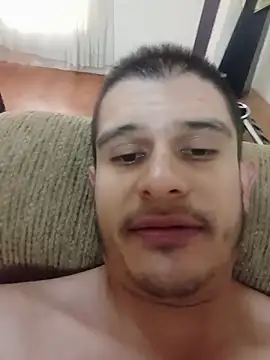 Snapshot of JorgeDaLeche1 chatting on 06-25-26, 08:36 JorgeDaLeche1 online show from 06-25-26, 08:36