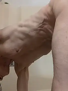 Snapshot of davedonny093 chatting on 12-20-25, 03:26 davedonny093 online show from 12-20-25, 03:26