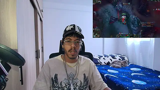 Snapshot of naitt_ chatting on 11-22-25, 08:40 naitt online show from 11-22-25, 08:40