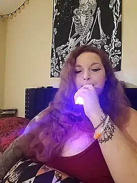 Snapshot of littlered1031 chatting on 01-05-26, 10:57 littlered1031 online show from 01-05-26, 10:57