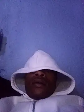 Snapshot of Mikemagole chatting on 03-23-26, 05:40 Mikemagole online show from 03-23-26, 05:40