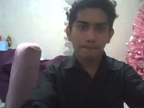 chikis 18 online show from 12-20-25, 04:15