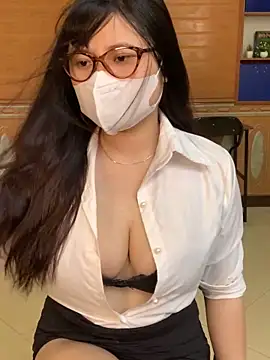 hide from colleagues online show from 05-07-26, 04:50