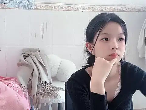 bunny-- online show from 11-25-25, 05:08