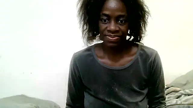 BrunetteNaomi8 online show from 05-10-26, 07:56