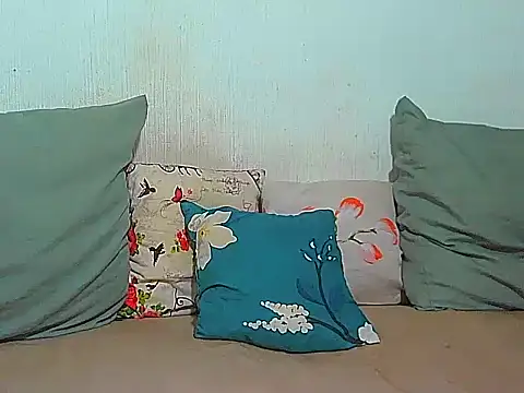 BrunetteNaomi8 online show from 04-08-26, 08:10