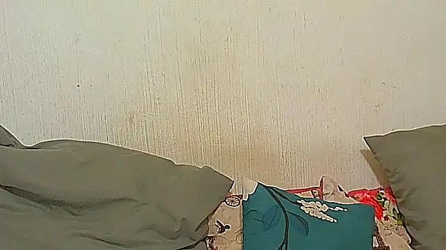 BrunetteNaomi8 online show from 04-03-26, 02:34