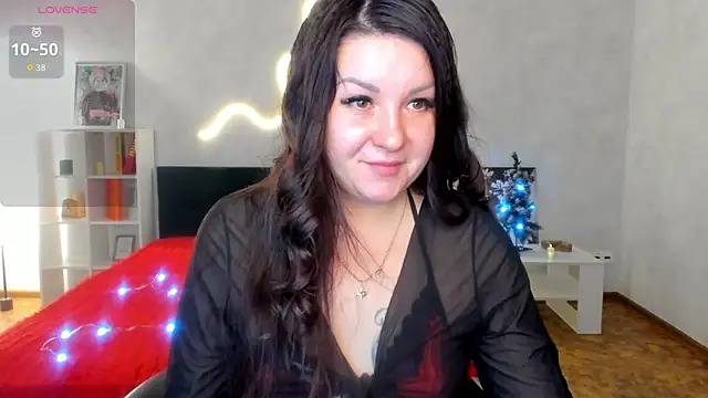 still  her online show from 12-23-25, 01:27