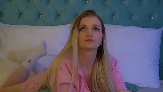 AnnyRaii online show from 02-27-26, 06:08