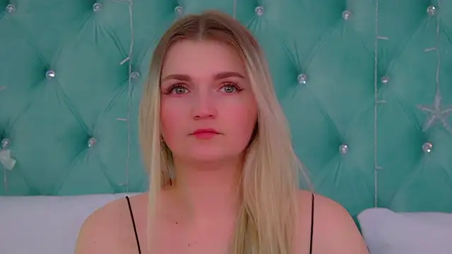 AnnyRaii online show from 01-13-26, 06:06