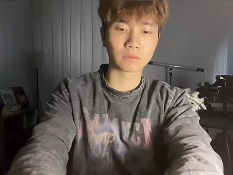 Juhone online show from 11-27-25, 06:47