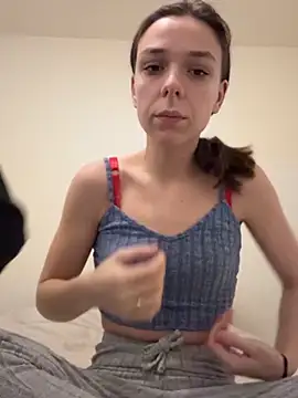 DuoDesir1 online show from 01-06-26, 06:23