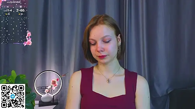 Snapshot of UmbraVelour chatting on 02-26-26, 01:11 UmbraVelour online show from 02-26-26, 01:11