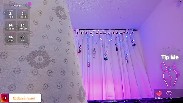 daniii mua online show from 11-21-25, 10:36