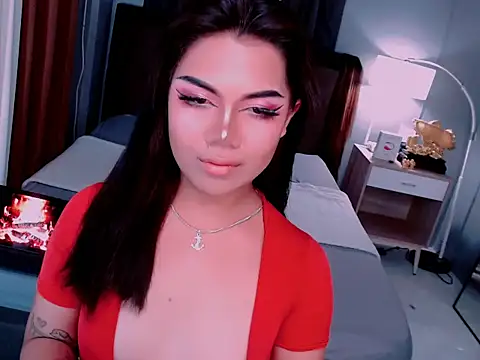 Snapshot of LadyMatriarch chatting on 03-28-26, 05:03 LadyMatriarch online show from 03-28-26, 05:03