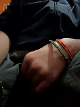 cutestpearl online show from 01-15-26, 05:22