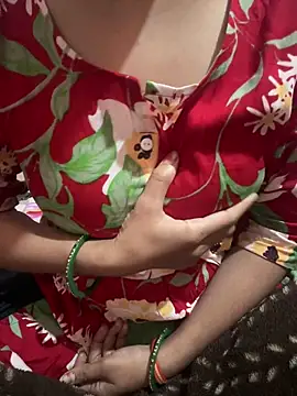 cutestpearl online show from 01-19-26, 05:11