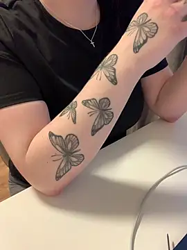 Ghostbaby02 online show from 01-14-26, 03:04