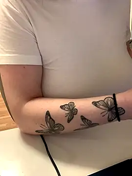 Ghostbaby02 online show from 12-18-25, 01:48