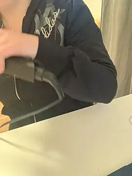 Ghostbaby02 online show from 01-13-26, 01:37