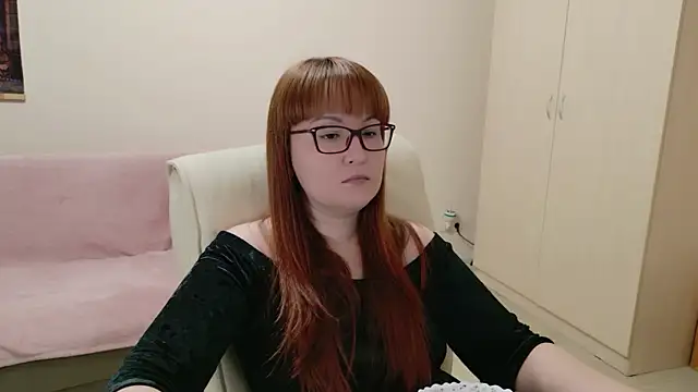 Foxy-lady online show from 12-04-25, 11:48