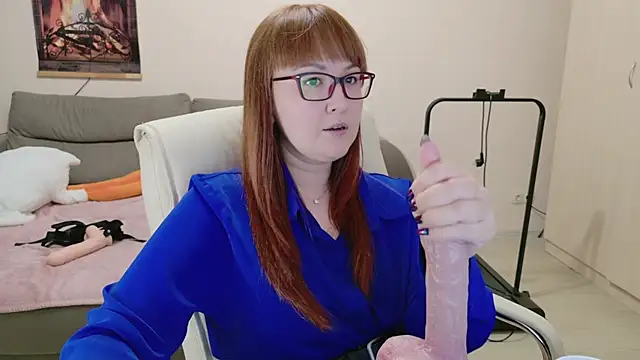 Foxy-lady online show from 10-19-25, 08:44