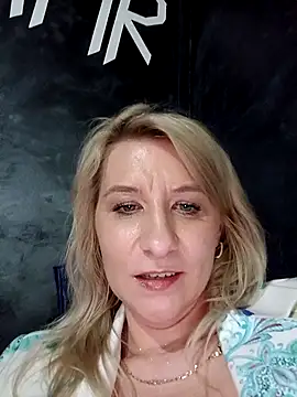 KaylinJan online show from 04-04-26, 06:09