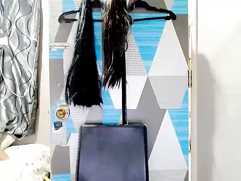 Savannah Cock online show from 01-08-26, 08:42