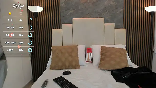 catiusca reyes 03 online show from 12-18-25, 01:26