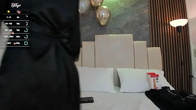 catiusca reyes 03 online show from 01-08-26, 05:41