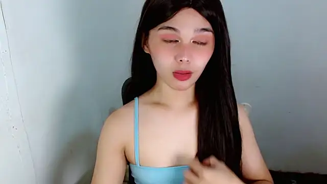 sluttyLeila online show from 12-04-25, 11:48