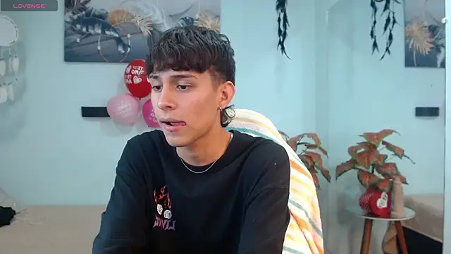 DraxBlade09 online show from 02-14-26, 08:20