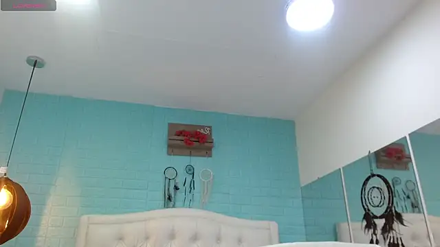 DraxBlade09 online show from 12-21-25, 04:03