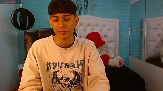 DraxBlade09 online show from 02-26-26, 02:06