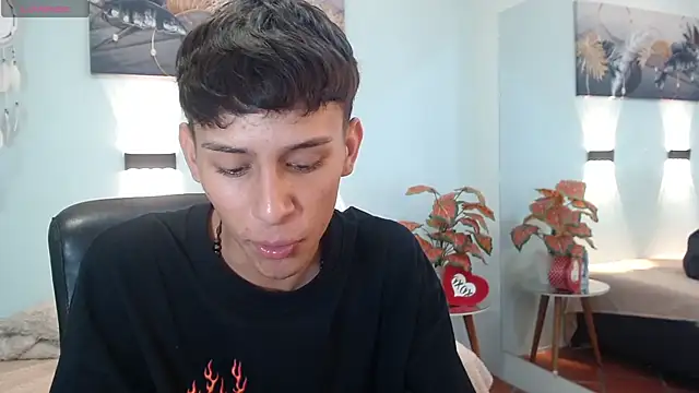 DraxBlade09 online show from 12-14-25, 08:14