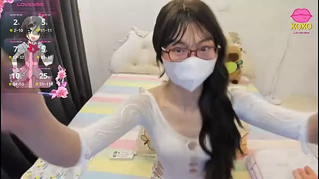 Teahyee online show from 04-14-26, 10:59