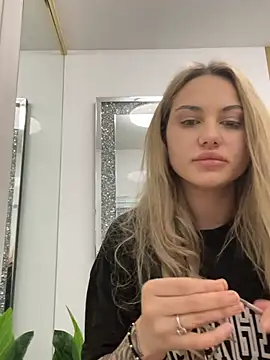 Chloe GraceeX online show from 02-11-26, 06:19