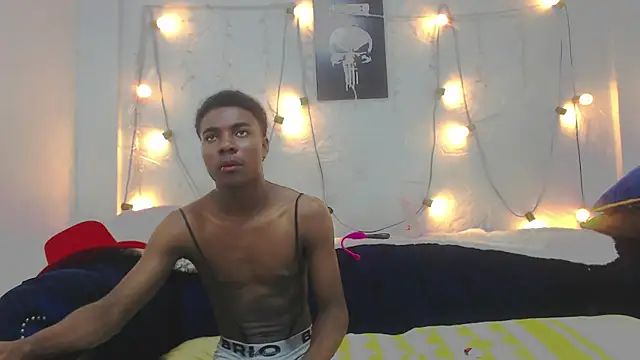 NoahJhonson69 online show from 12-15-25, 07:41