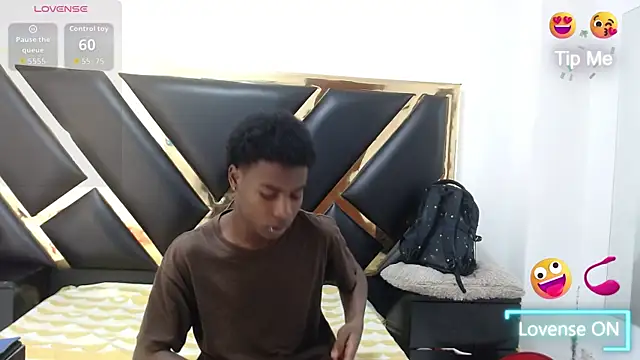 NoahJhonson69 online show from 03-31-26, 11:23