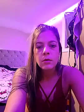 Snapshot of Drowning667 chatting on 12-16-25, 05:28 Drowning667 online show from 12-16-25, 05:28